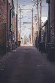 alley
